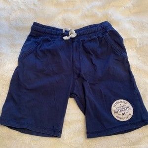 29. H&M blue shorts